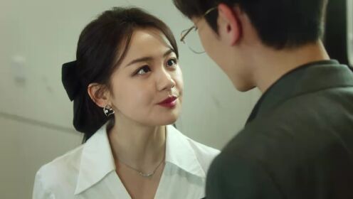 Trailer: Seorang Penyihir cantik memulai perjanjian pernikahan dengan Suami Profesor! | Pesona Penyihir Cantik