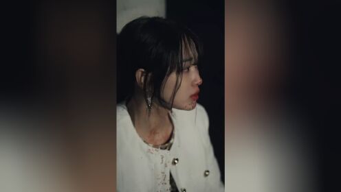 千金大小姐为爱杀疯了_01