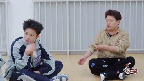 More for Episode 2(Part 1): On the Set! Chen He Coaching Actors for Short Drama