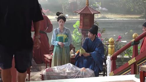 《莫离》花絮:墨修尧化身叶璃专属侧拍师!阿璃是阿尧镜头里永远的女主