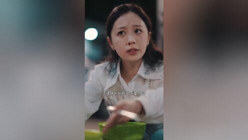 擺攤十年，我竟是千金大小姐（印尼語版）_15