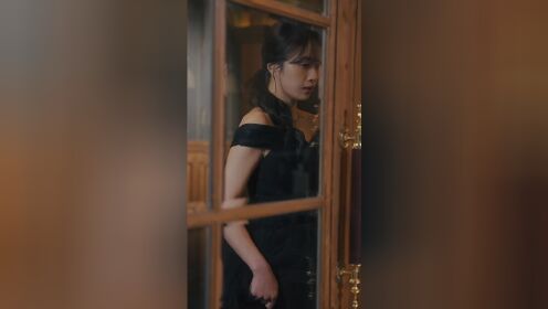 多餘的妻子_17