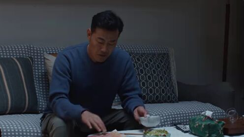 樹下有片紅房子_09