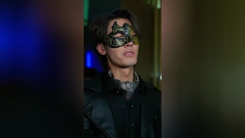 离婚后带着龙凤胎逼总裁跪马桶唱征服_11