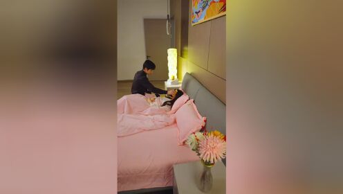 报复渣男后，我转身嫁给他小叔_8