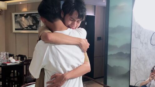 [花絮小剧场]兄弟情深!!!“高远”吴季峰高能哭戏