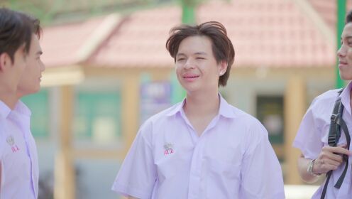 不一样的美男_09