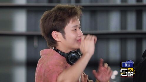More for Episode 2: A music version of "Who is the Spy" of Five Brothers Group