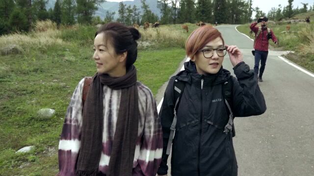EP7: อาหย่ากับฟ่านเสี่ยวเซวียนฟังเพลงของแม - ช่องฟรี - จีนแผ่นดินใหญ่ ...