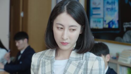 EP3: Bạn Cùng Bàn Của Tôi Lại Lên Hot Search