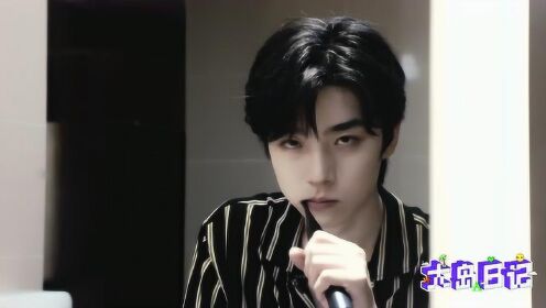 Vlog Zhang Jiayuan: Komedian Romantis Pedesaan vs. Catatan Kehidupan Pria Dingin